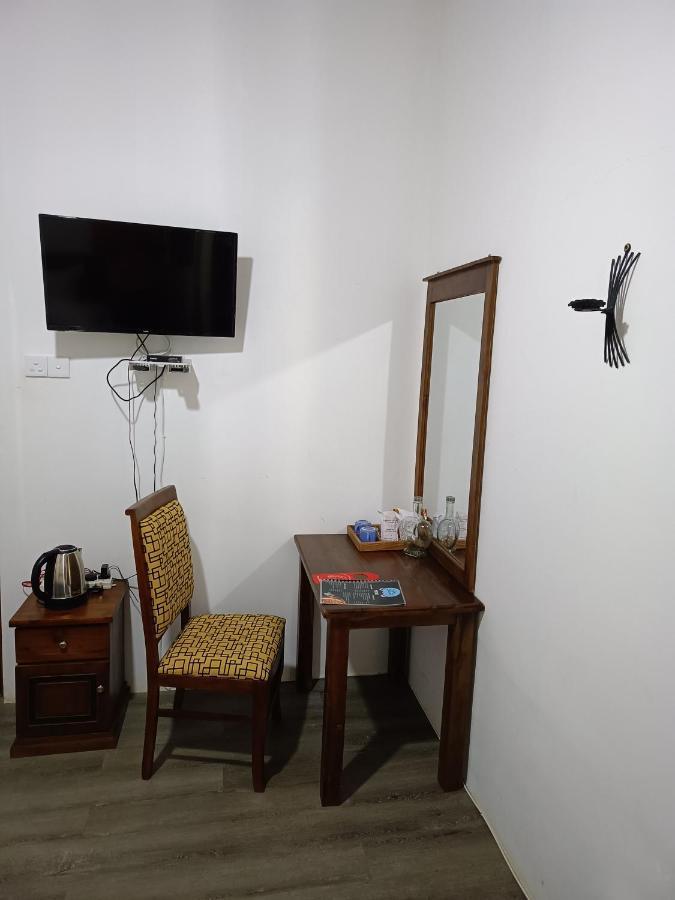 Sarah Holiday Resort Haldummulla Экстерьер фото