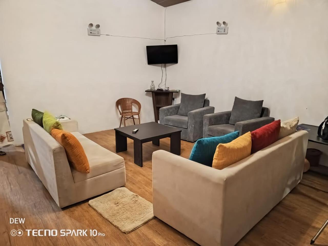 Sarah Holiday Resort Haldummulla Экстерьер фото